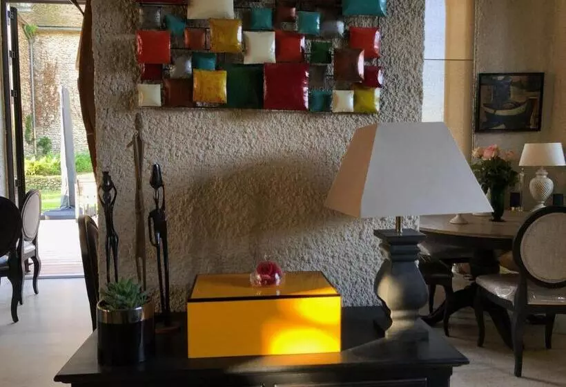 Majatalo Le Prieuré De Bazainville