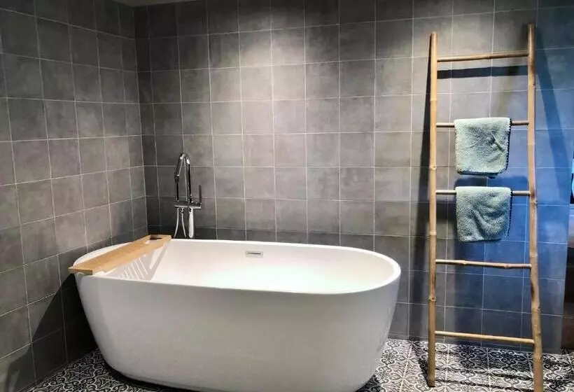 Majatalo Le Prieuré De Bazainville