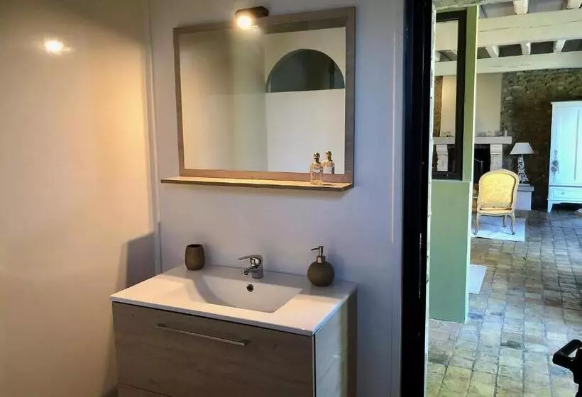 Majatalo Le Prieuré De Bazainville