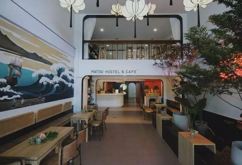 Majatalo Matou Hostel And Cafe