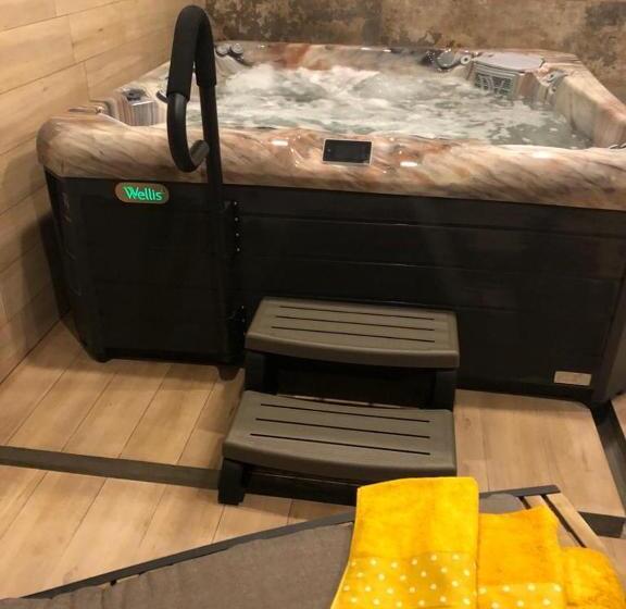 펜션 Penzion Zlatovláska U Zámku červená Lhota