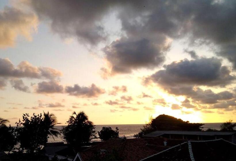 Пансион Rikna Beach House