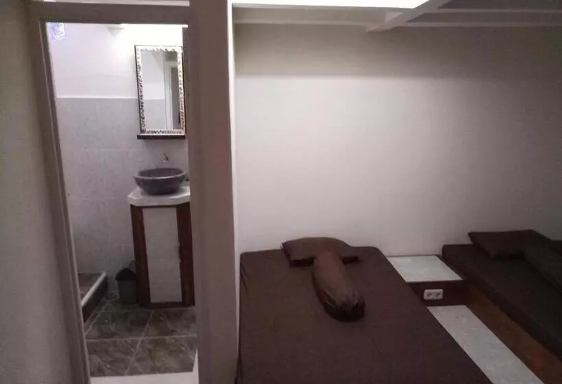 Pension  Rikna Beach House
