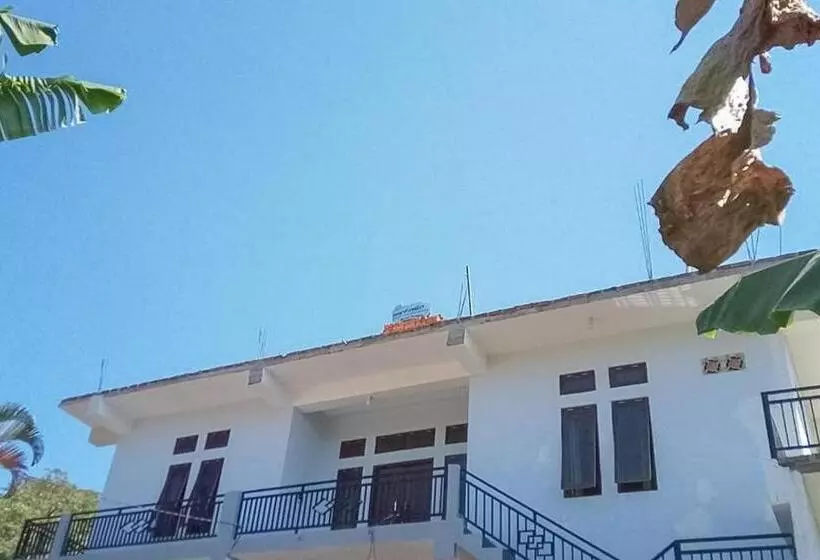 Santiago Bed And Breakfast At Desa Wisata Moni