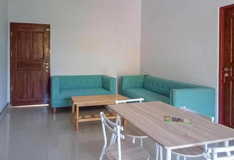 Santiago Bed And Breakfast At Desa Wisata Moni