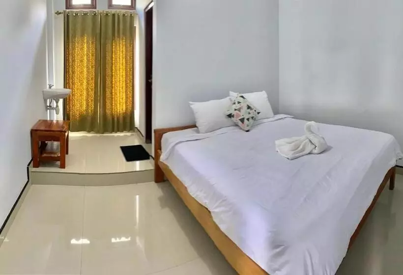 Santiago Bed And Breakfast At Desa Wisata Moni