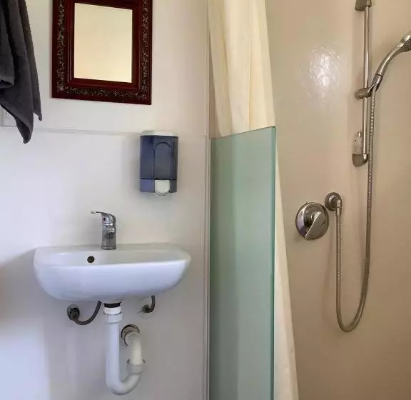 הוסטל Te Hui House