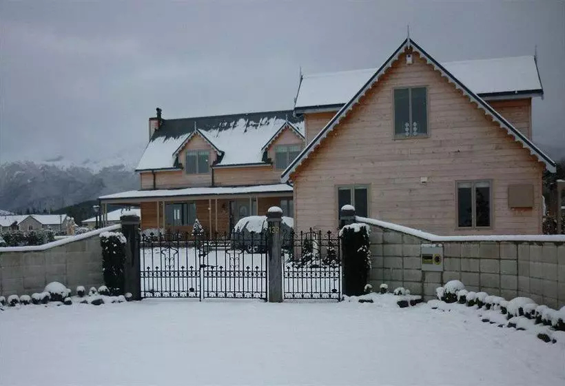 Aamiaismajoitus (B&B) Annerleigh Luxury Bed&Breakfast