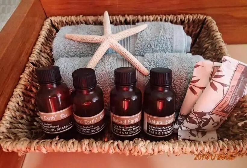 צימר Grafton Cottage & Chalets