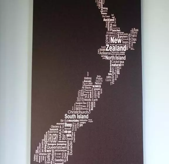 צימר Grafton Cottage & Chalets