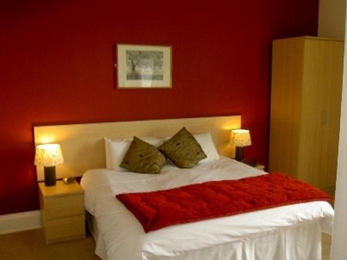 مبيت وإفطار Marchbankwood House