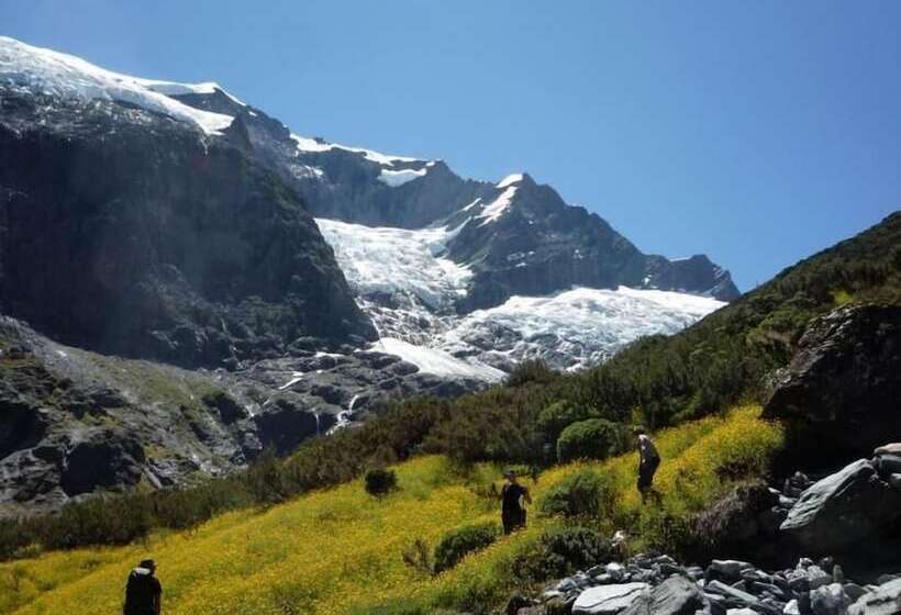 Criffel Peak View Bed And Breakfast