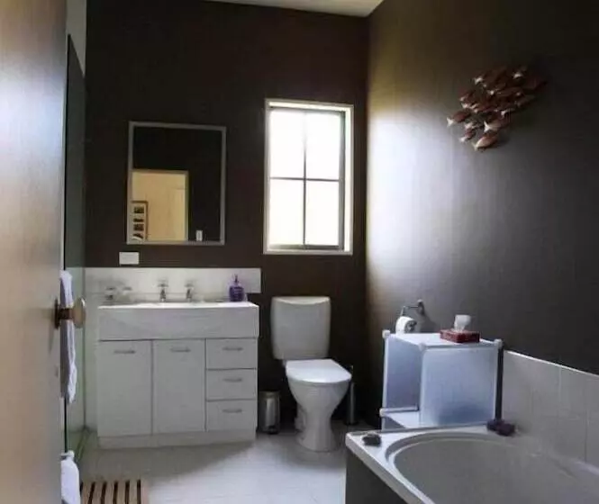 Criffel Peak View Bed And Breakfast