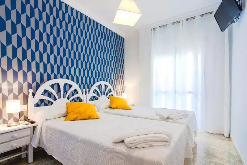 Hostal Luna De Nerja