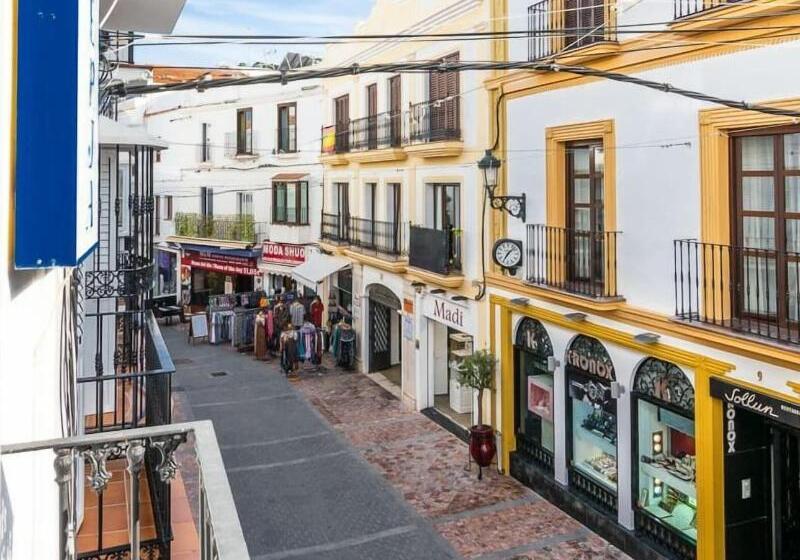 Hostal Luna De Nerja