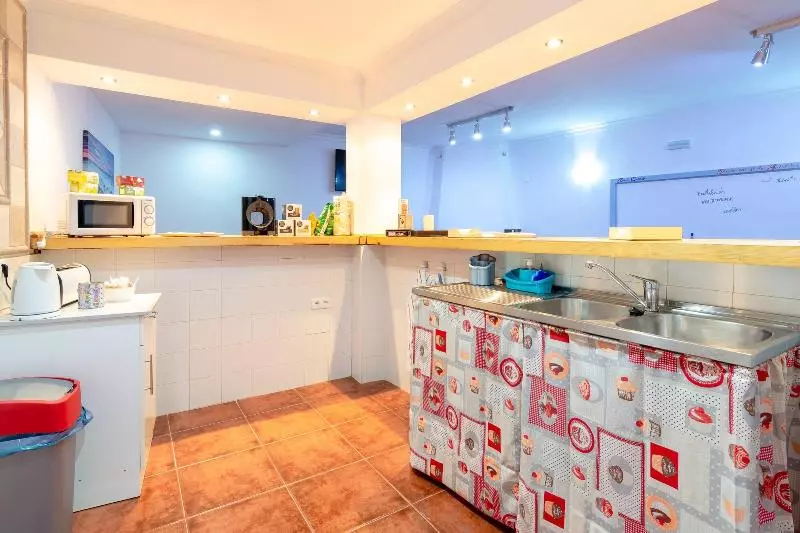 Hostal Luna De Nerja