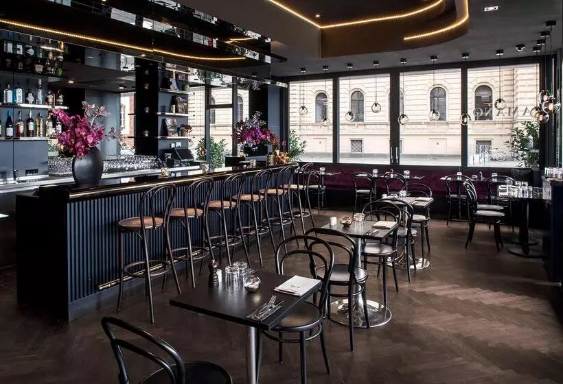 هتل Amano Grand Central