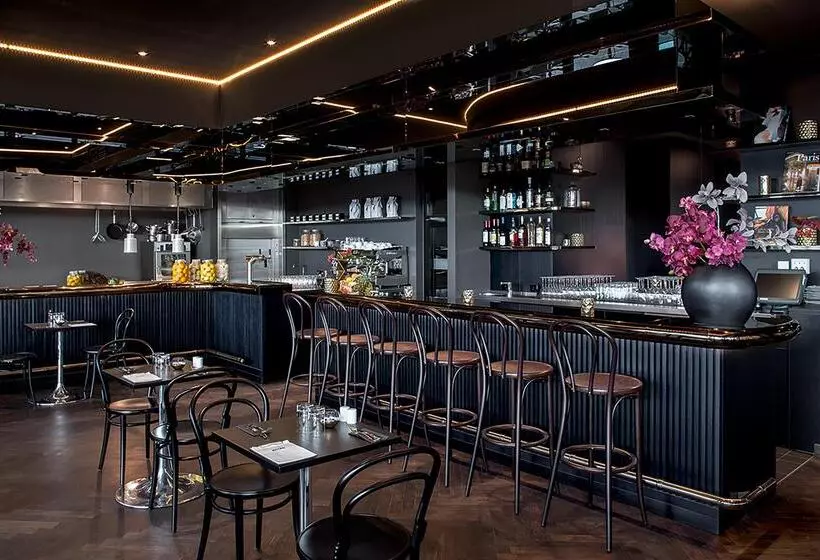 هتل Amano Grand Central