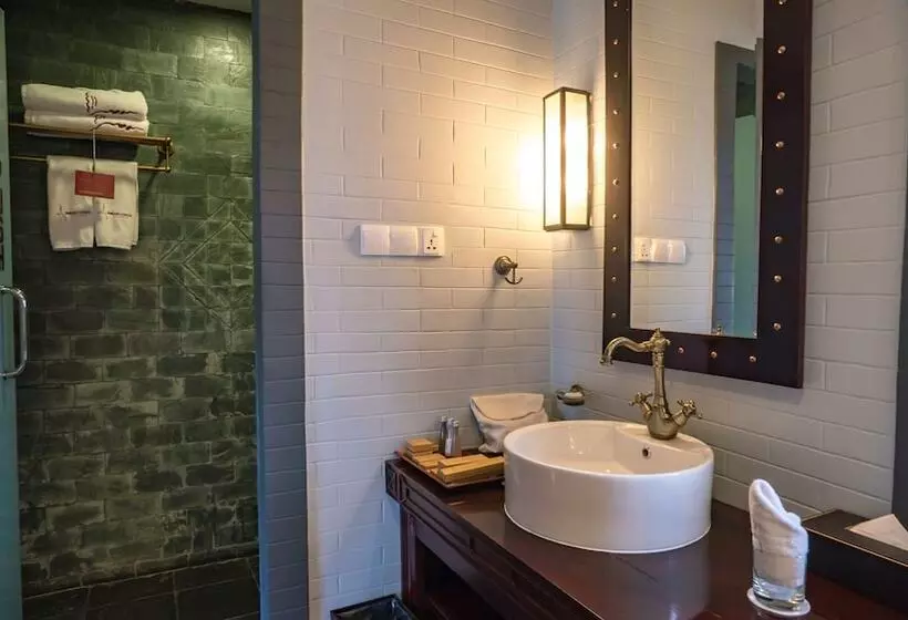 בית מלון כפרי Bagan Lodge