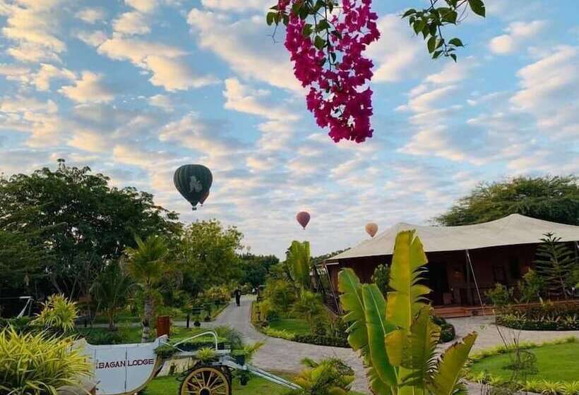 ホテル Bagan Lodge