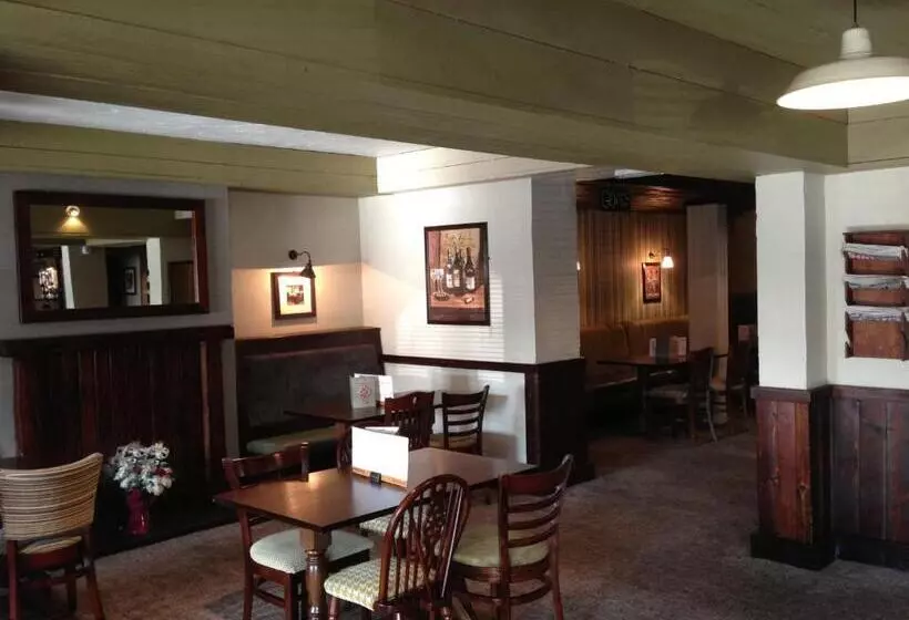 호텔 Beverley Inn &