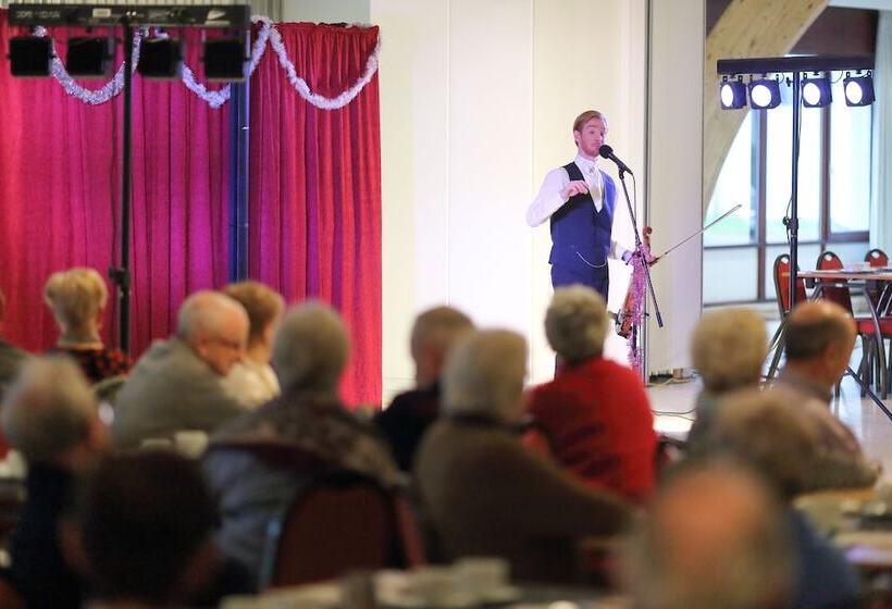 فندق Corsendonk Duinse Polders