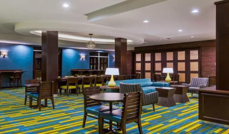 Отель Fairfield Inn & Suites Riverside Corona/norco