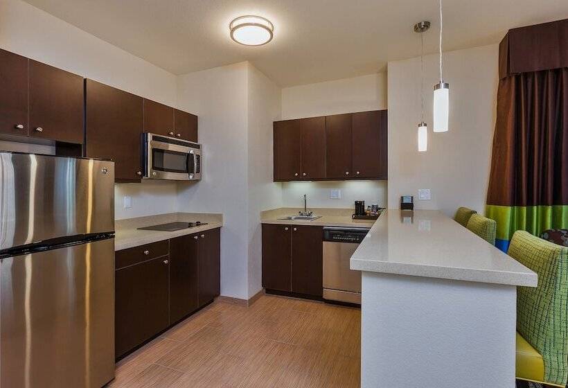 فندق Fairfield Inn & Suites Riverside Corona/norco