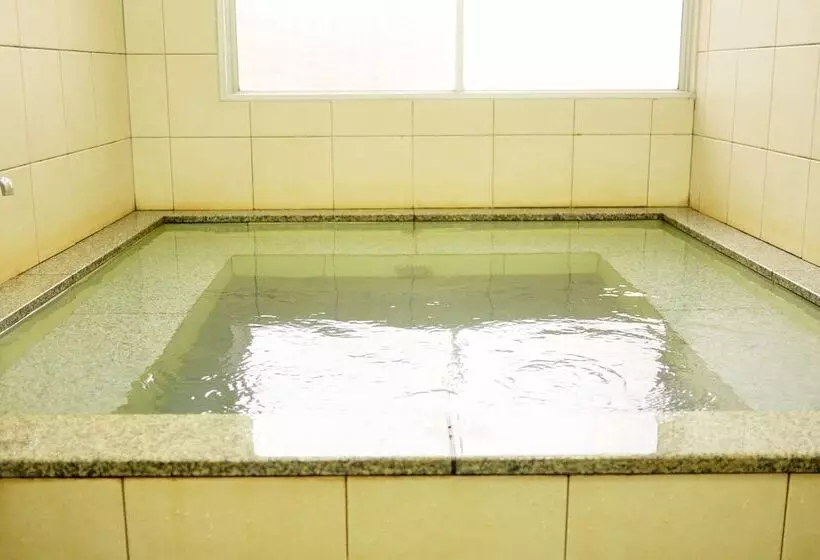 Hiroshima Peace Hotel Hostel