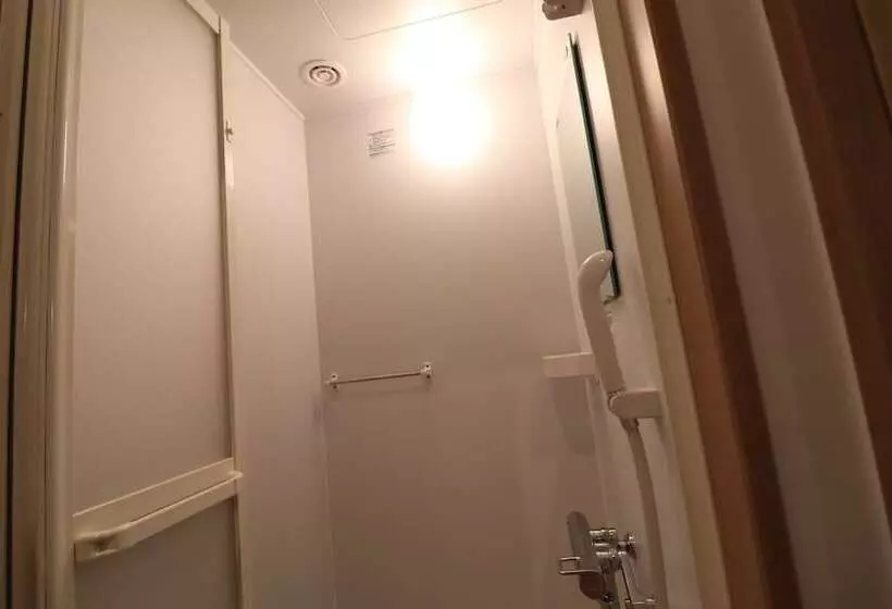 Hiroshima Peace Hotel Hostel