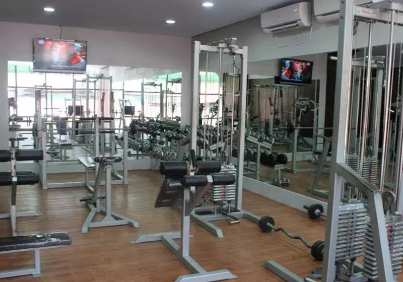 בית מלון כפרי Swiss Belexpress Jayapura