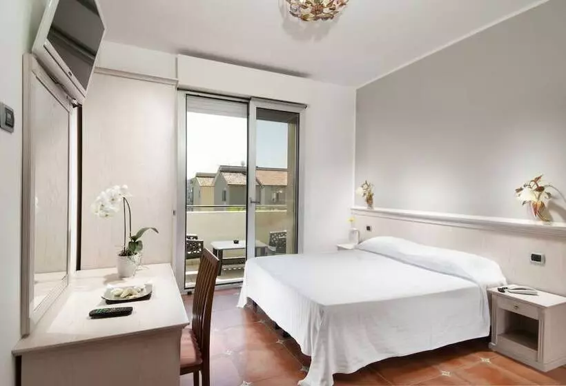 Отель Le Querce