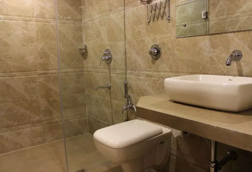 Hotelli Maxx Value Hospitality