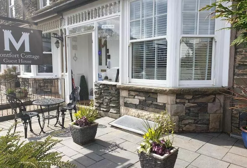 هتل Montfort Cottage Guest House