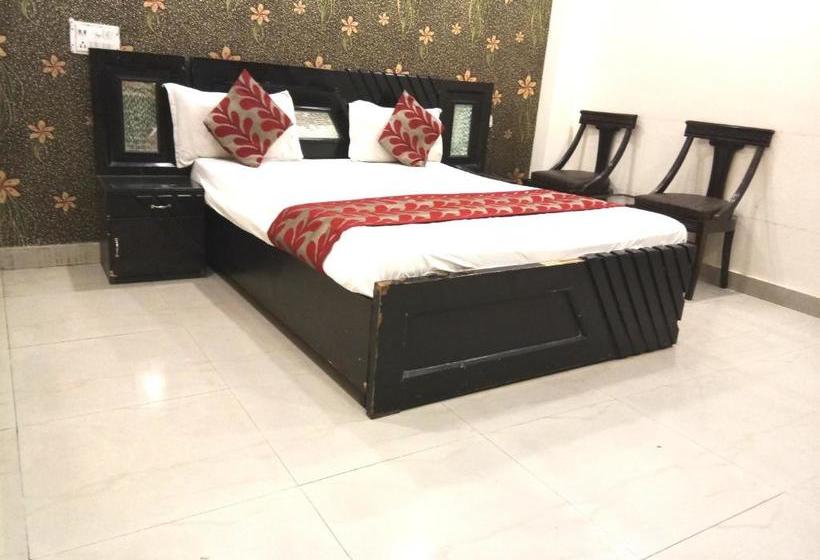 Hotel Parkside Navjyoti