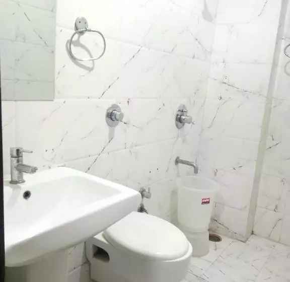 호텔 Parkside Navjyoti