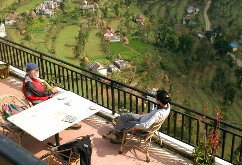 هتل Peace Dragon Lodge