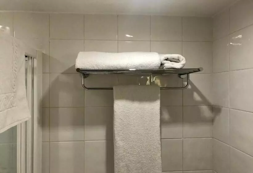 田舎風ホテル String Of Horses