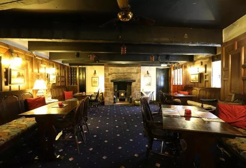 田舎風ホテル String Of Horses