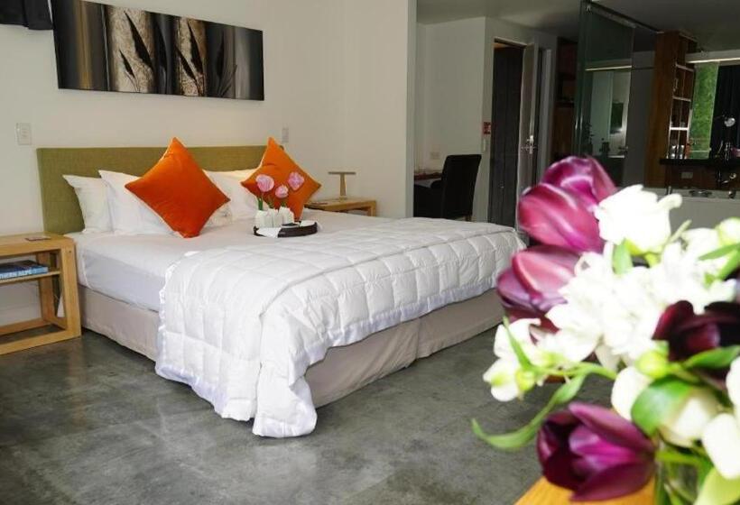 בית מלון כפרי The Arrow