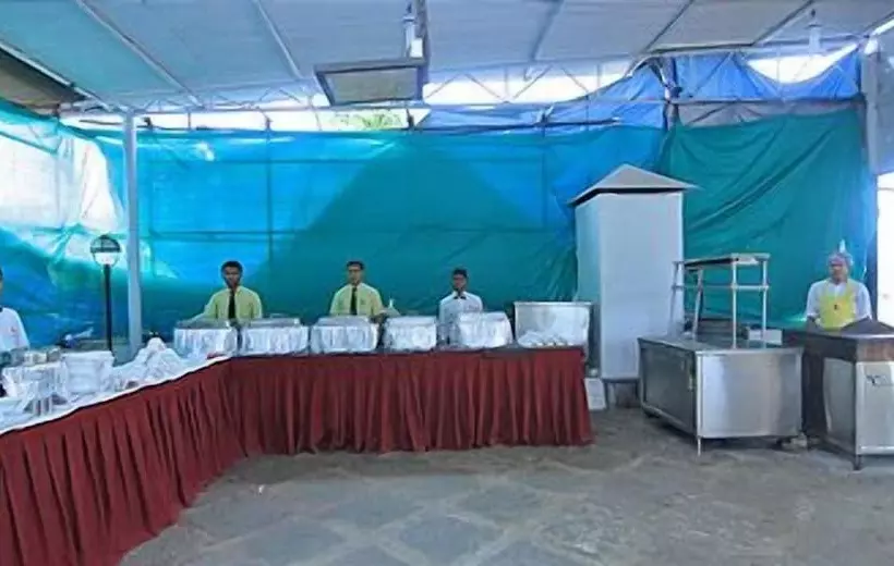 ホテル The Metropole