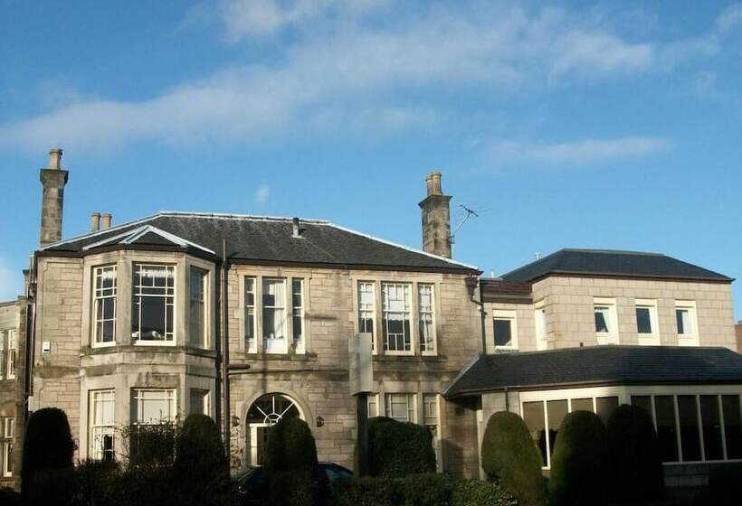 בית מלון כפרי Victoria