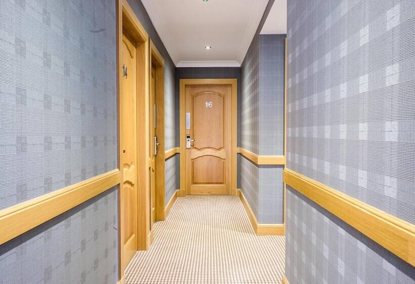 בית מלון כפרי Victoria