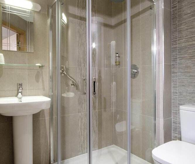 בית מלון כפרי Victoria