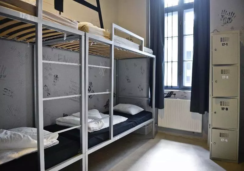 LOL Boutique Hostel City Center