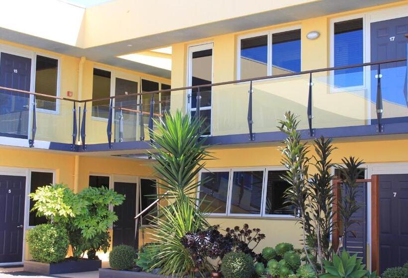 מוטל Harbour City Motor Inn & Conference