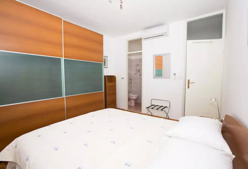 Panorama Rozat Apartment