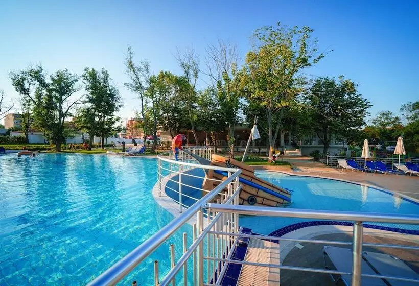 Perla Royal Hotel All Inclusive