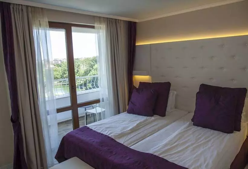 Perla Royal Hotel All Inclusive