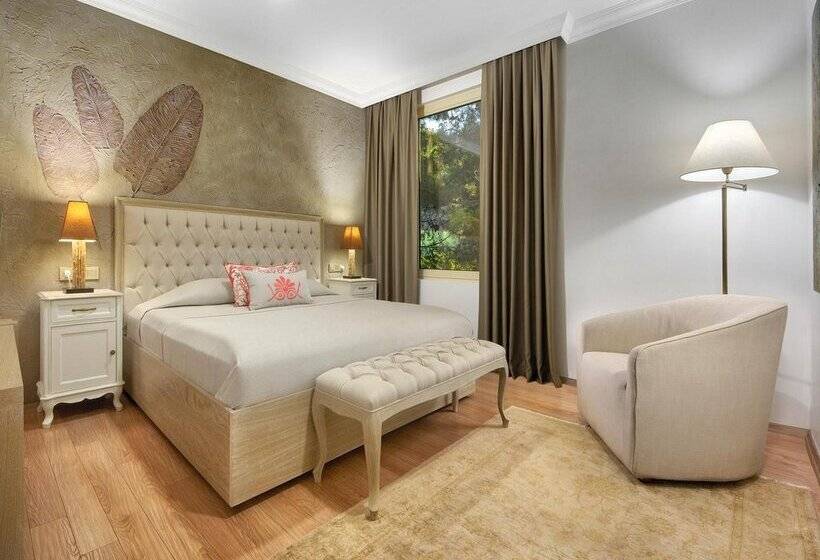 Sarpedor Boutique Hotel